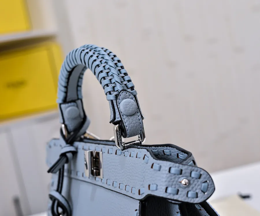 Upgraded Peekaboo Iseeu Compact Handbag with Full Set Packaging