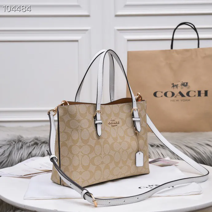 Coach New Mollie Tote Mini