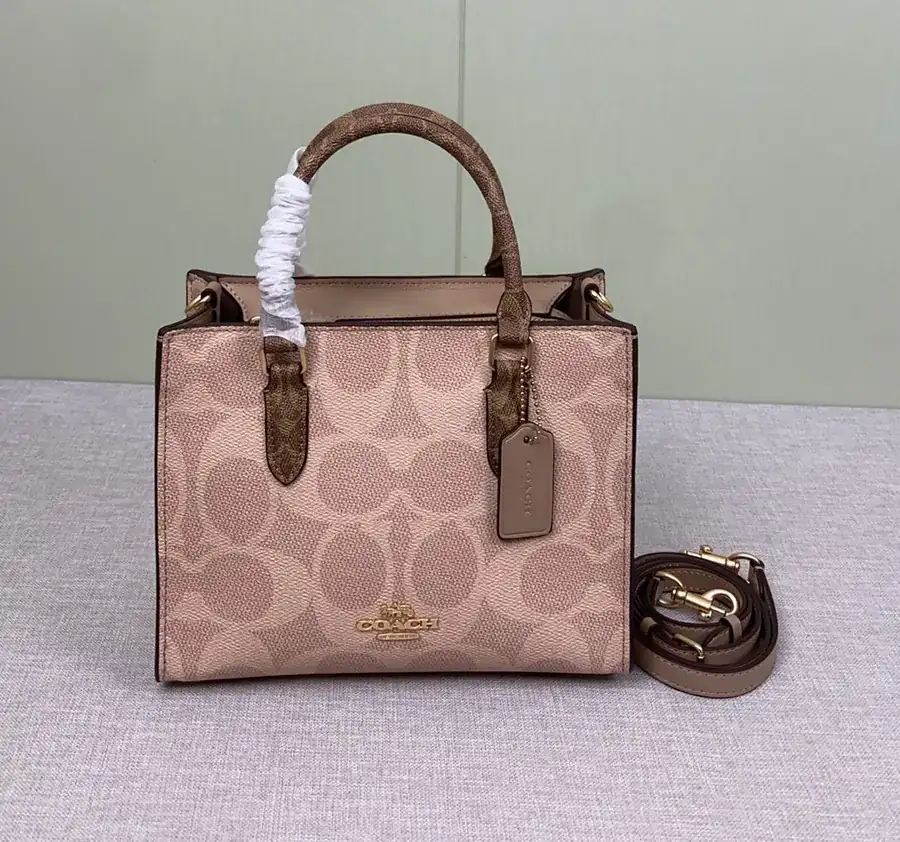 Maggie Tote Handbag 12 Month New