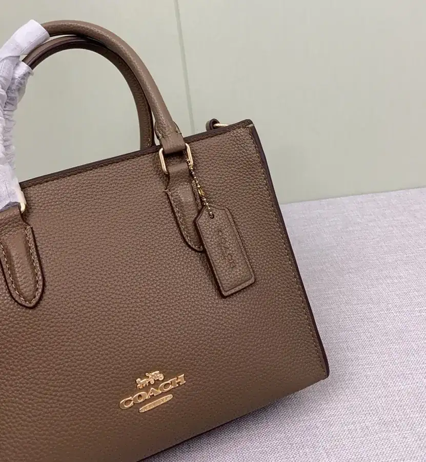 Maggie Bucket Bag Timeless Classic Handbag
