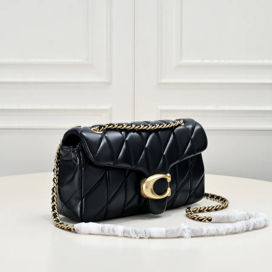 Chanel Quilted Tabby 26