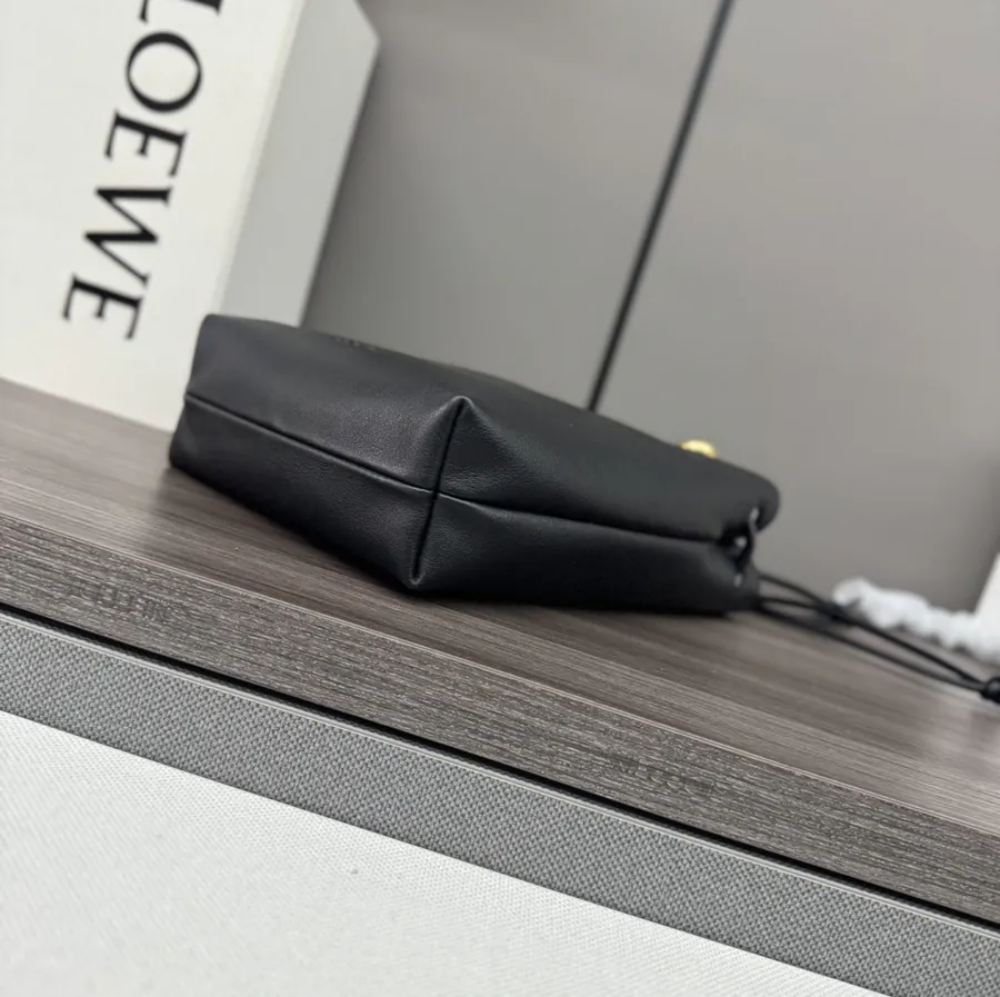 LOEWÉ Smooth Calfskin Pebble Bag