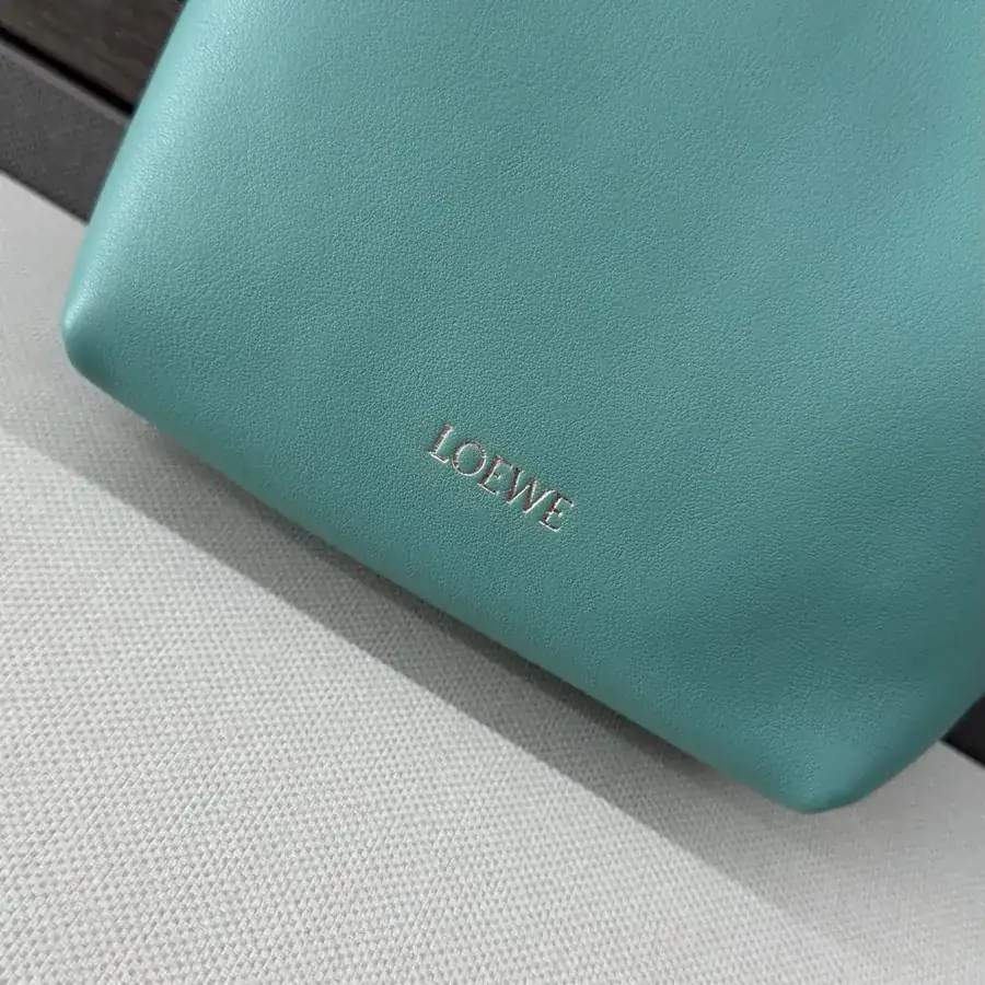 LOEWÉ Smooth Calfskin Pebble Tote