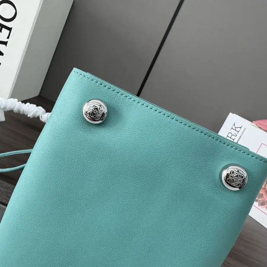 LOEWÉ Smooth Calfskin Pebble Tote