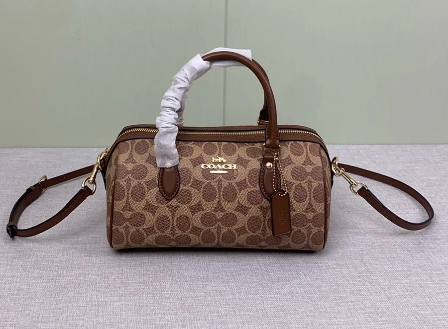 Coach Boston Bag Medium Size