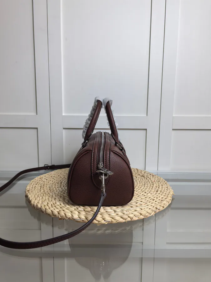 Coach Boston CV964 Medium Stylish Commute Bag