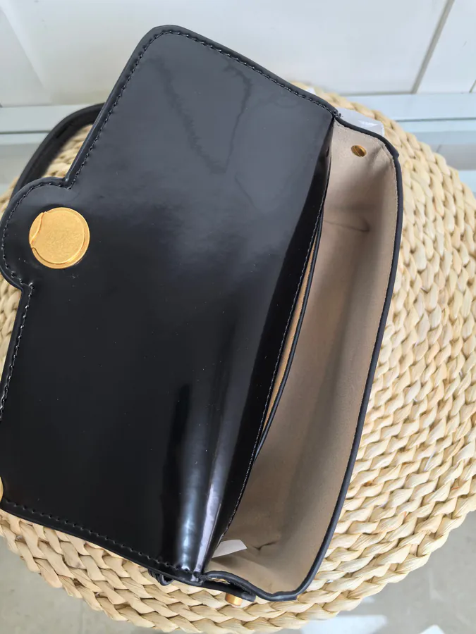TB ROBINSON Flip Top Shoulder Bag for Women