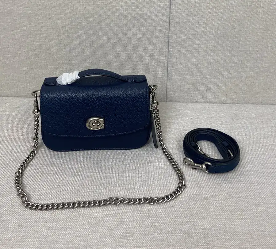 Coach New Classic Postman Bag in Grained Calfskin