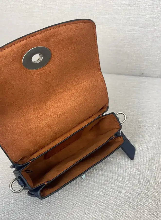 Coach New Classic Postman Bag in Grained Calfskin