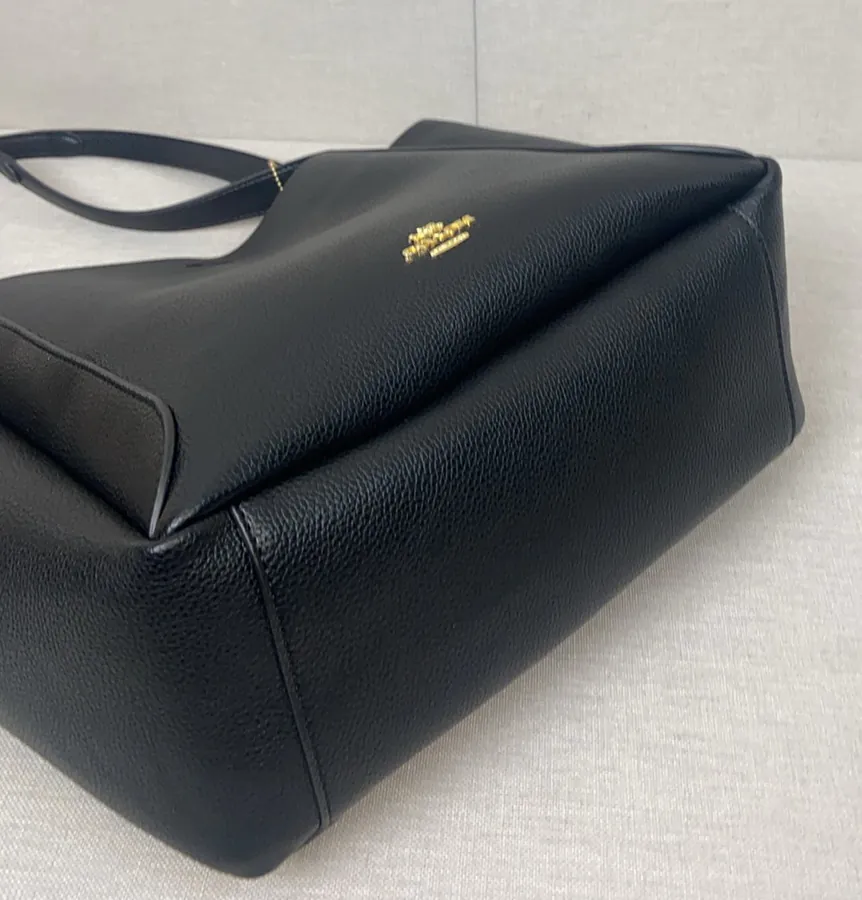 Coach Hadley Bucket Bag in Grained Calfskin