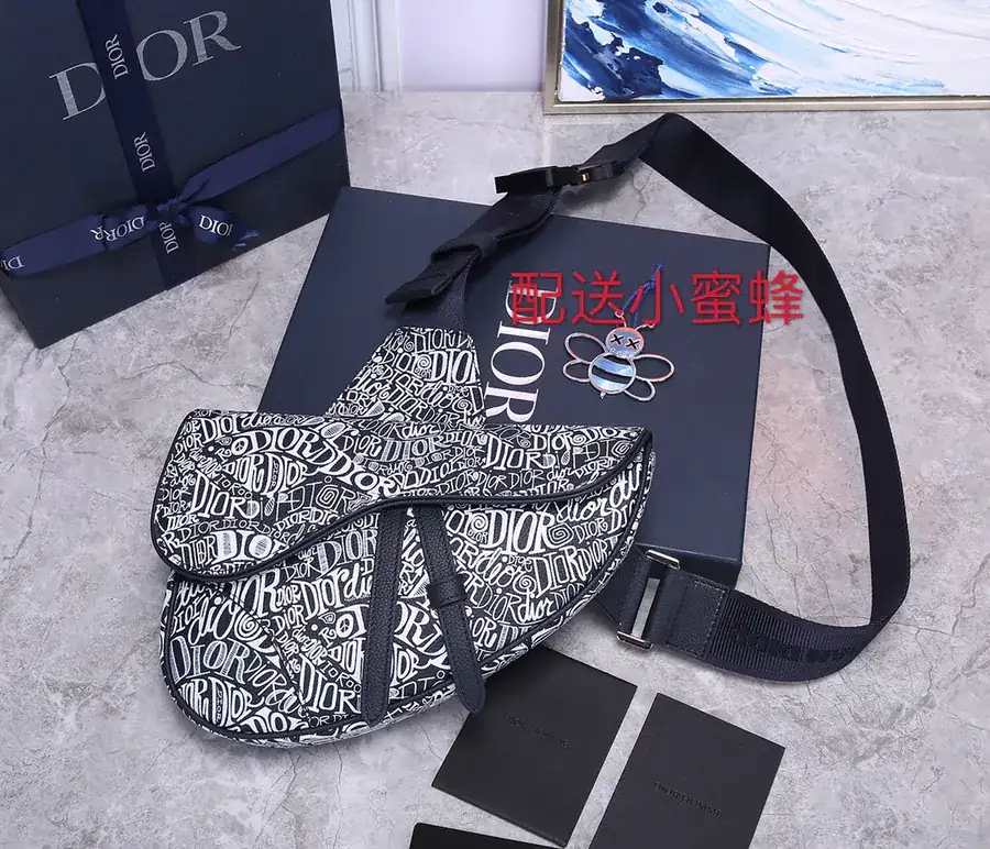 DIOR Saddle Bag New Blue Grained Calfskin
