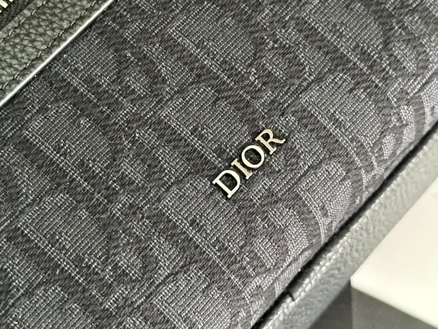 Rider 2.0 Zip Messenger Bag Autumn 2024 Menswear Collection