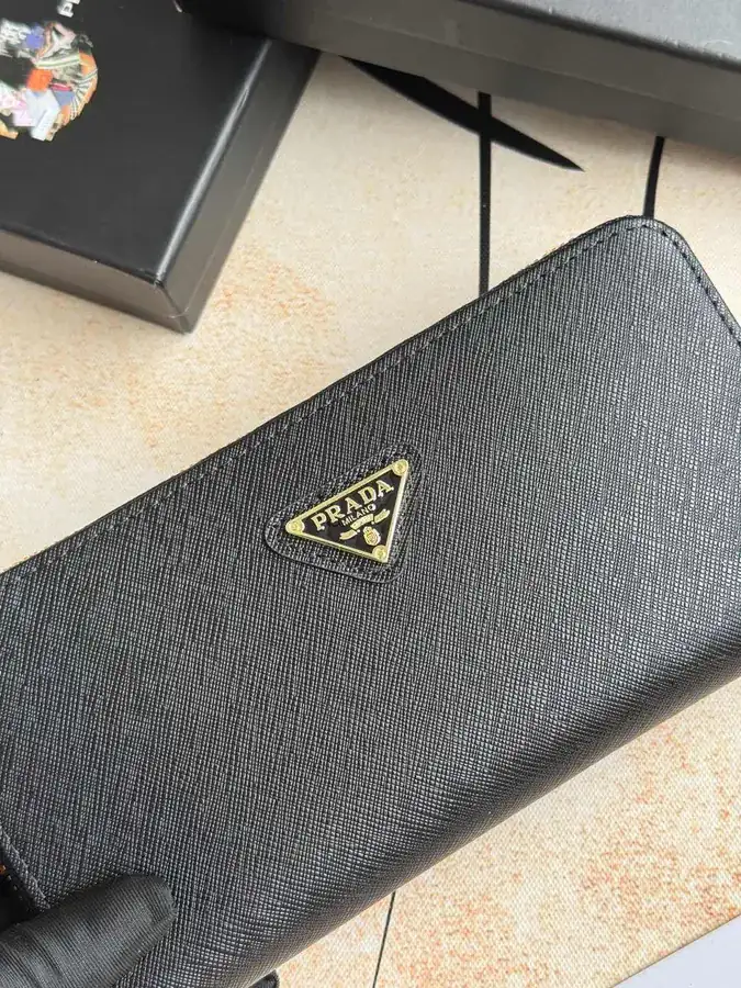 Classic Single Zip Wallet in Blue ZP Development, Italian Cross Grain Calfskin