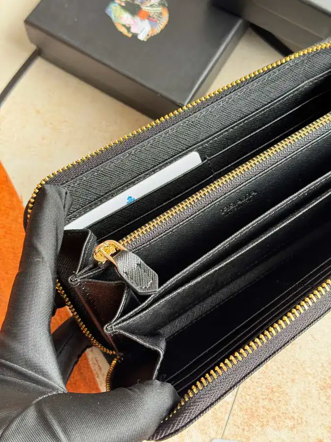Classic Single Zip Wallet in Blue ZP Development, Italian Cross Grain Calfskin