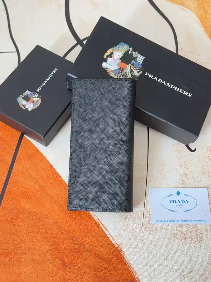 Classic Suit Wallet in Blue ZP Design, Italian Cross Grain Calfskin