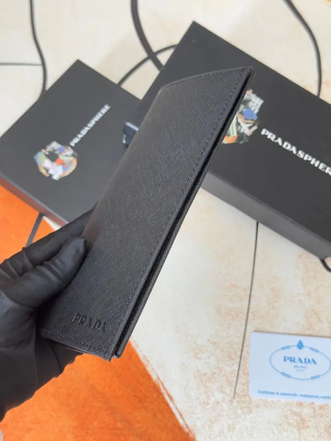 Classic Suit Wallet in Blue ZP Design, Italian Cross Grain Calfskin