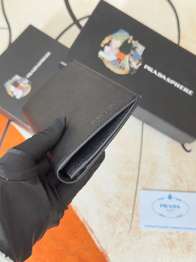 Classic Suit Wallet in Blue ZP Design, Italian Cross Grain Calfskin