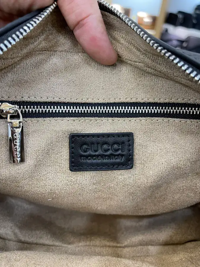 Gucci Bucket Bag in Premium Leather