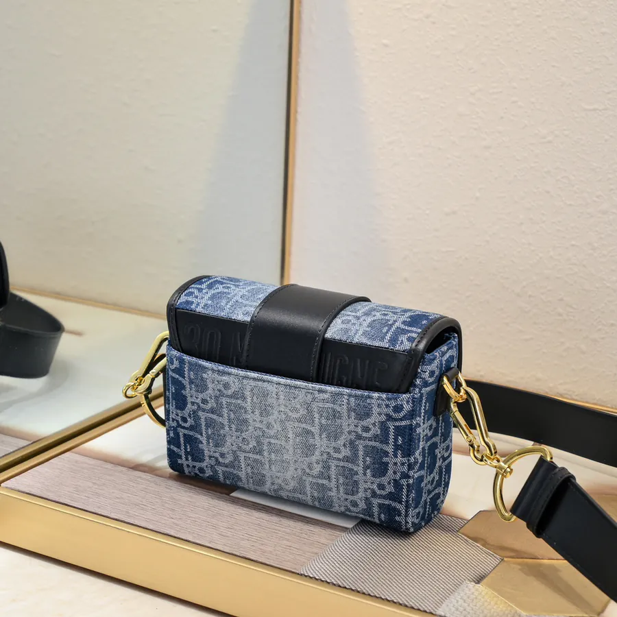 Dio.r 30 Montaigne Mini Box