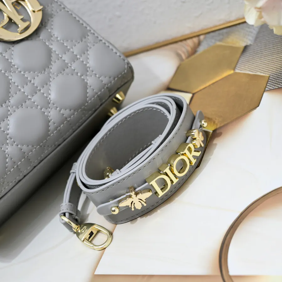 My Lady Bucket Bag in Grained Calfskin Grey