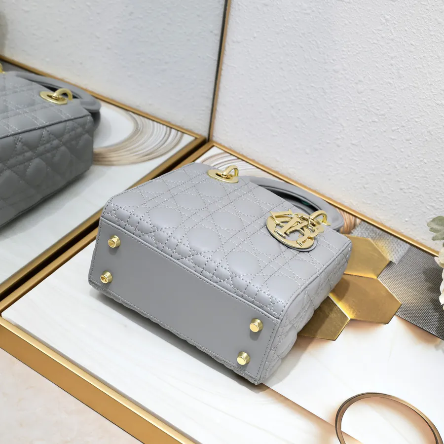 My Lady Bucket Bag in Grained Calfskin Grey