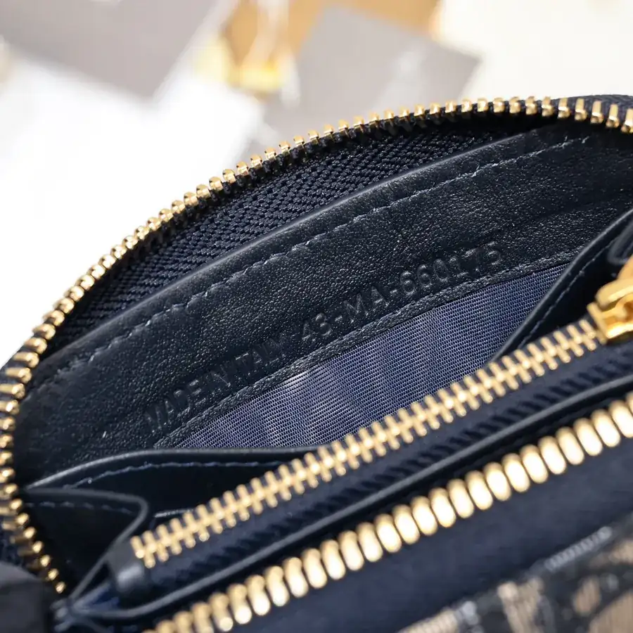 Montaigne Voyageur Small Bag with CD Logo