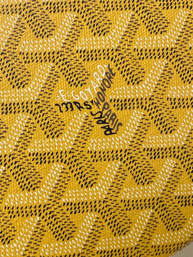 Gogo Bucket Bag in New Yellow
