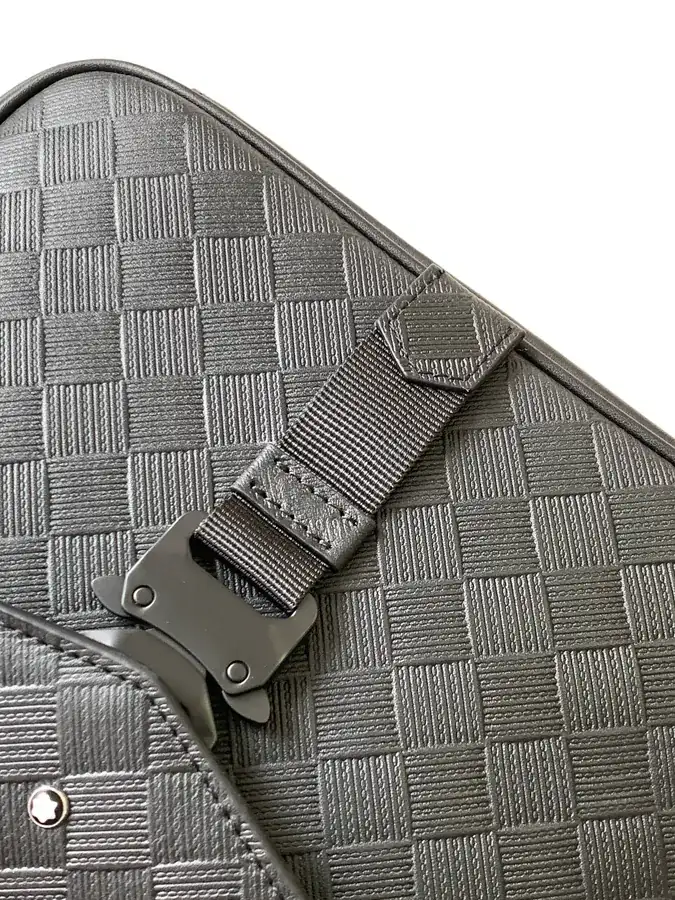 Mondaine New Luxury Crossbody Bag 7038 4 Black Genuine Calfskin