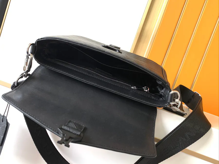 Mondaine New Luxury Crossbody Bag 7038 4 Black Genuine Calfskin