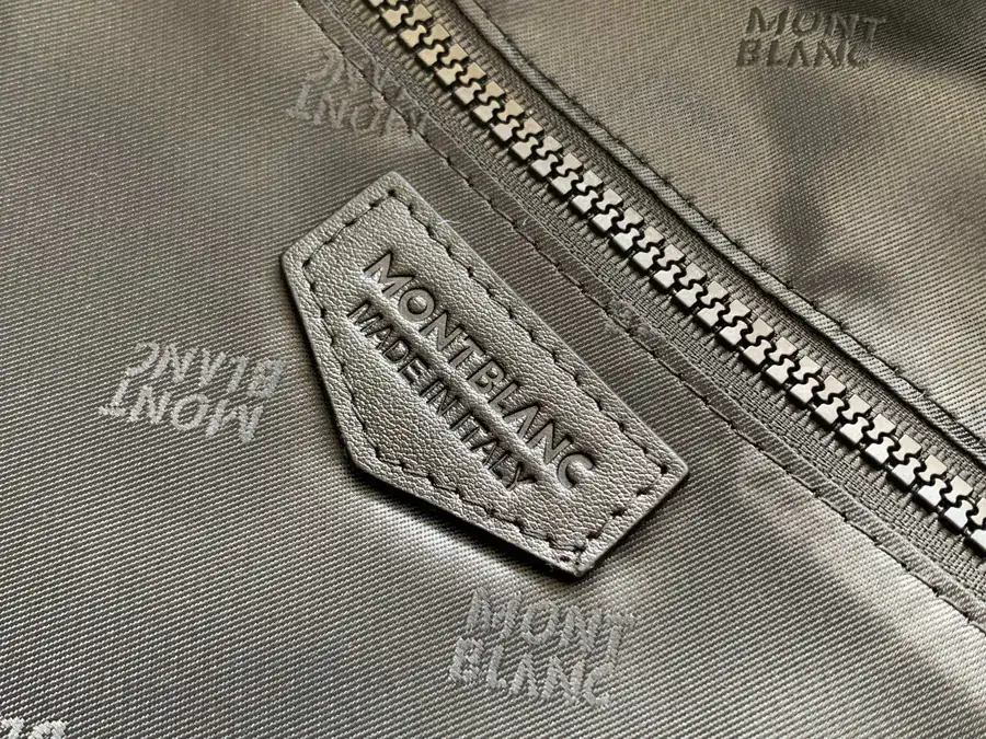 MONTBLANC Classic Craftsmanship Shoulder Bag