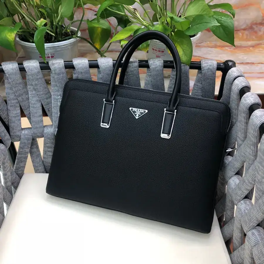 P470 New Arrival P Brand Password Lock Briefcase with Crossbody Function