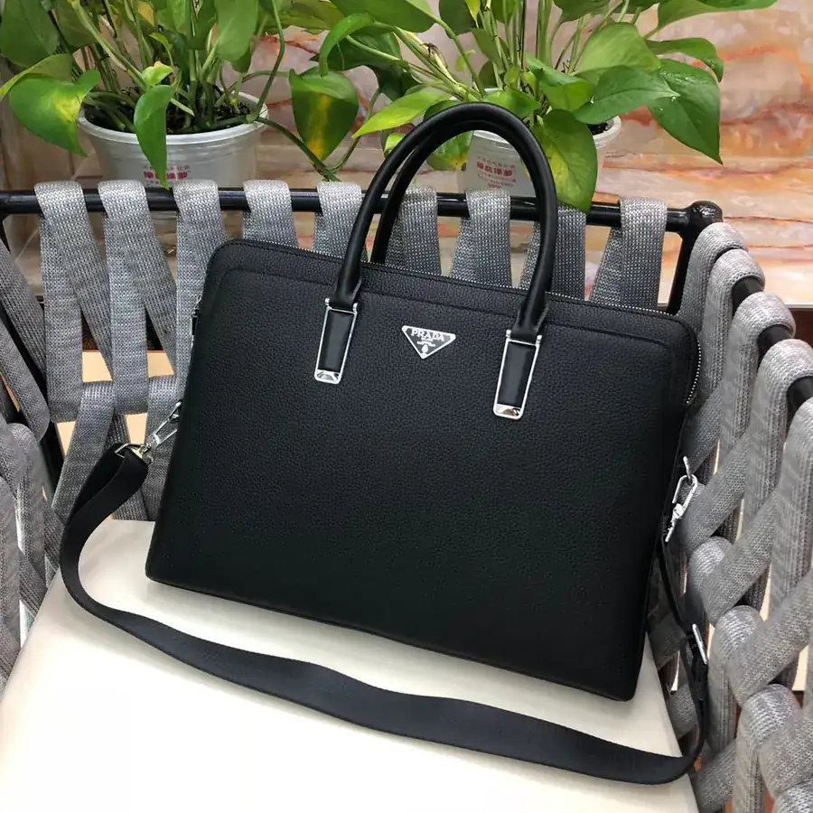 P470 New Arrival P Brand Password Lock Briefcase with Crossbody Function