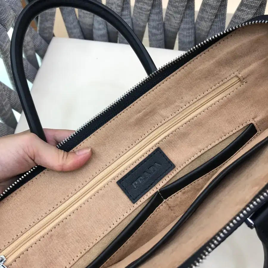 P470 New Arrival P Brand Password Lock Briefcase with Crossbody Function