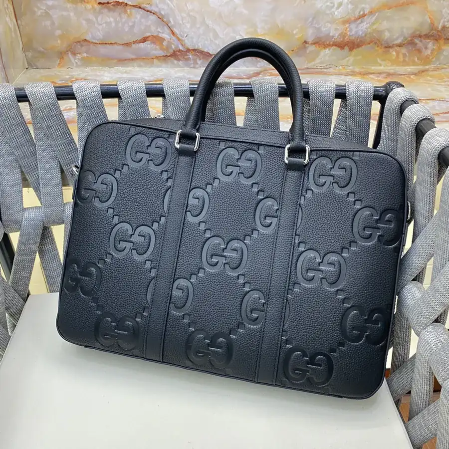 Gucci New Collection Bucket Bag in Grained Calfskin