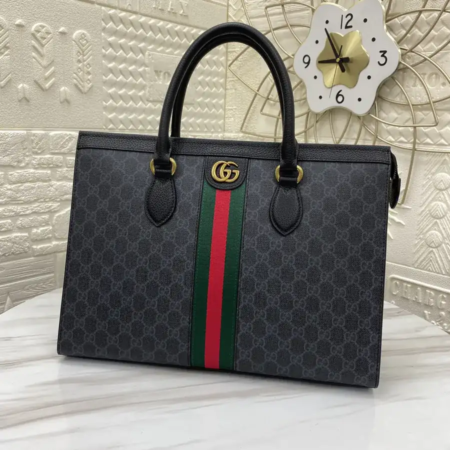 G Brand New Bestseller Men's Tote Bag