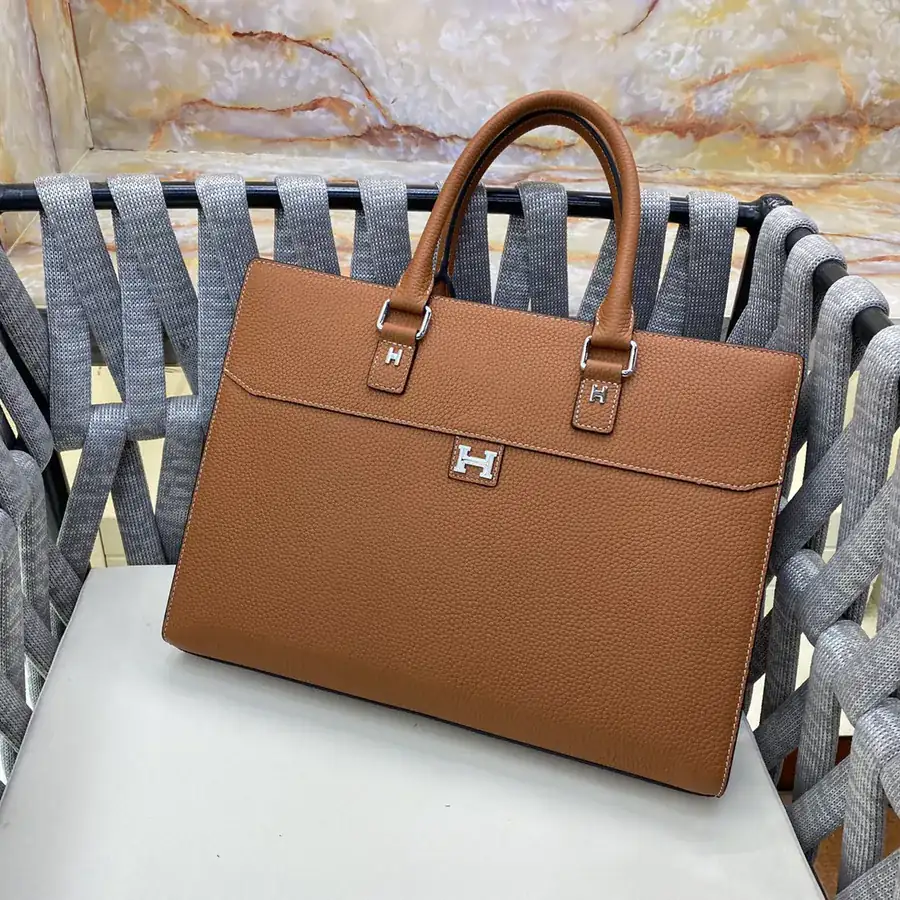H Brand Casual Handbag Premium Leather, Detachable Handle, Functional Design