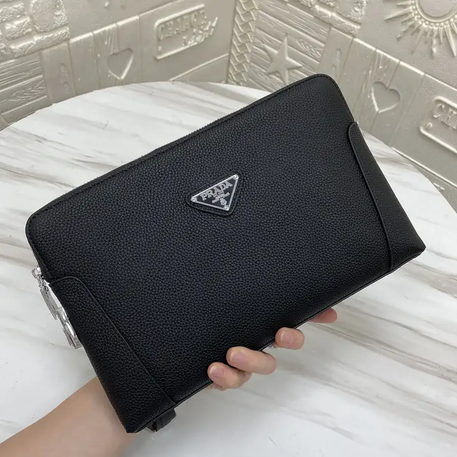 P Brand New Men's Wallet Premium Leather, Elegant Craftsmanship