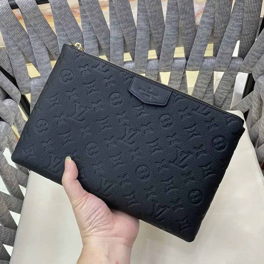 LV Handbag Premium Leather, Essential Everyday Bag