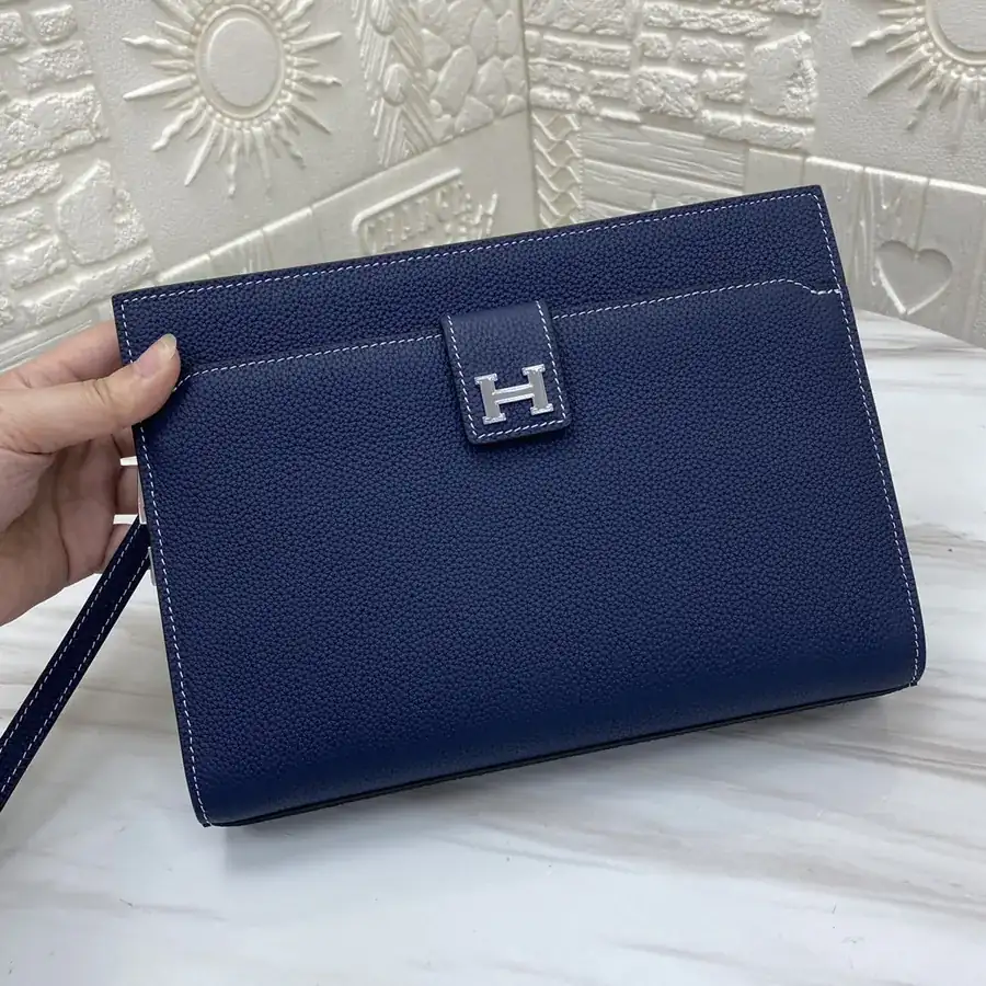 H Brand Essential Handbag Premium Leather, Detachable Handle, Functional Design