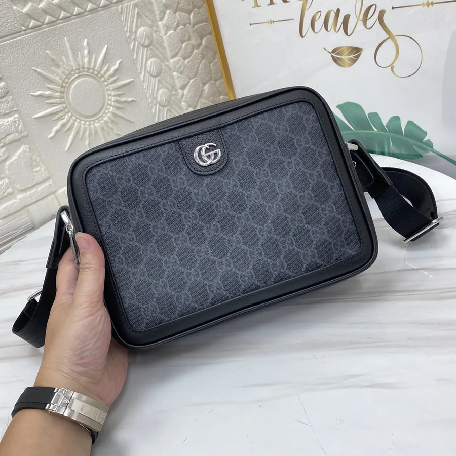 Printed Grained Postman Bag Classic Travel Accessory with New Color Palette