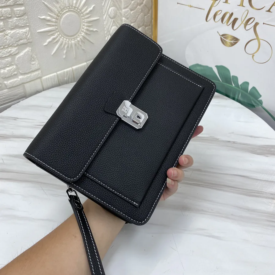 H House Casual Essential Handbag