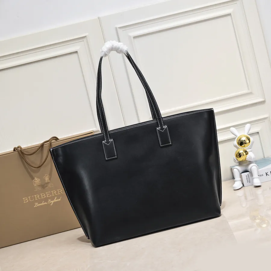 Thomas Burberry Latest Tote Bag