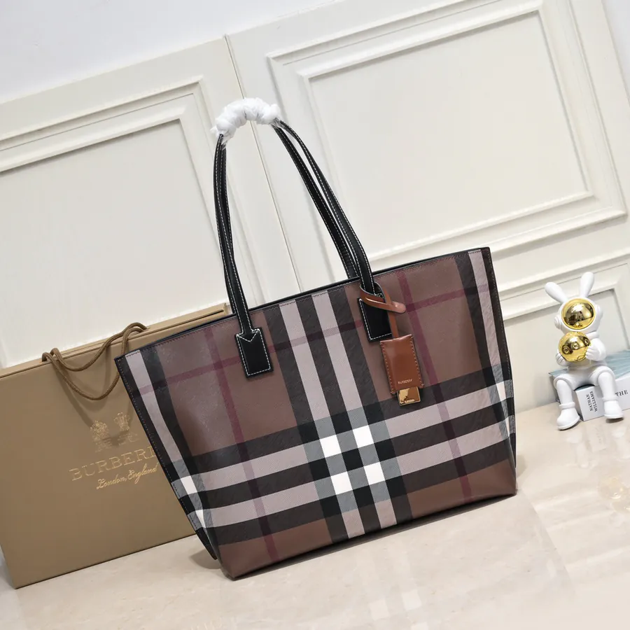 Bur's Upgraded Honeysuckle Brown Checkered Tote Bag