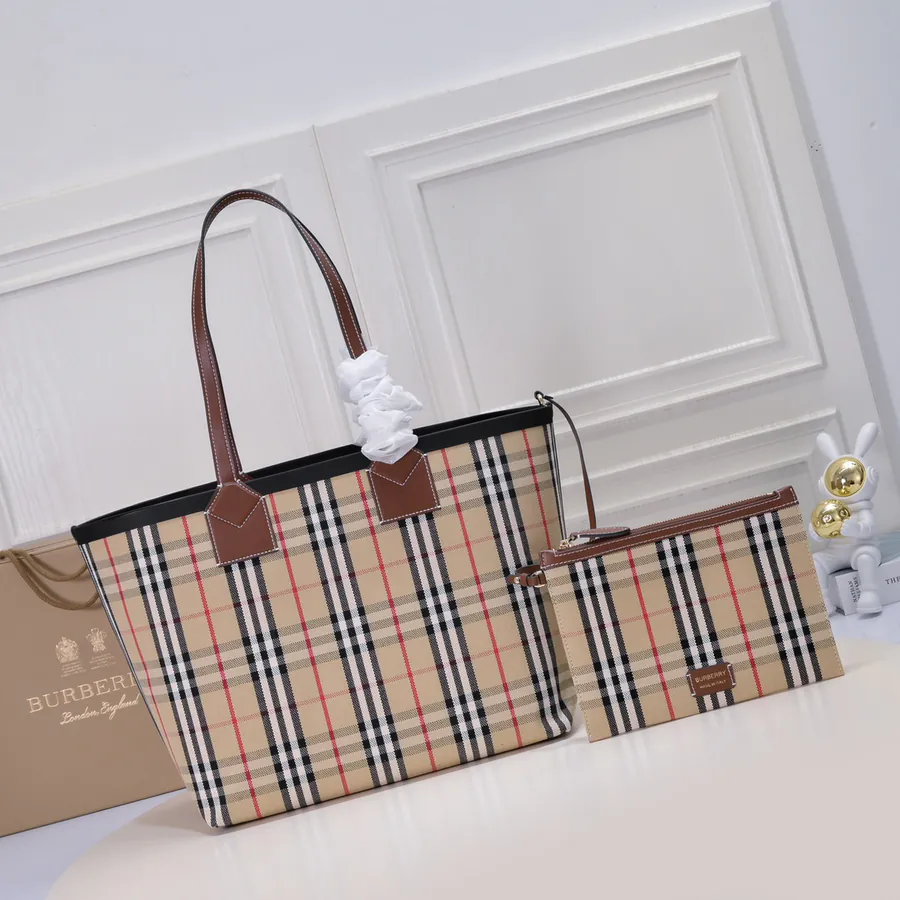 Bur Double Tote Bag with Dual Sided Design