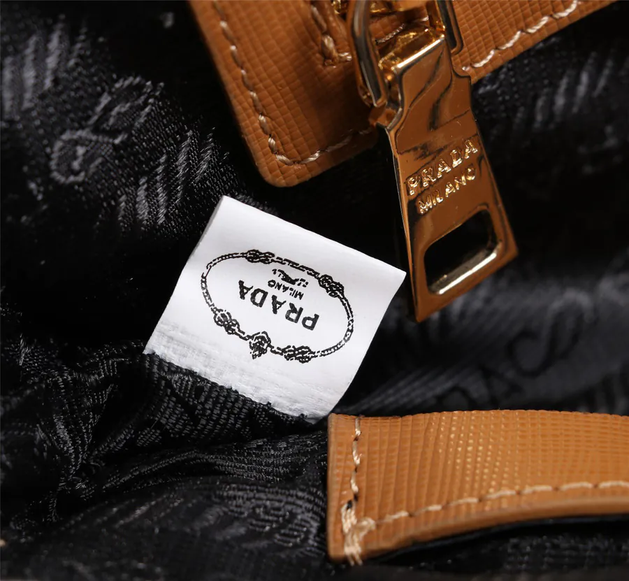 P Brand Men's Wallet