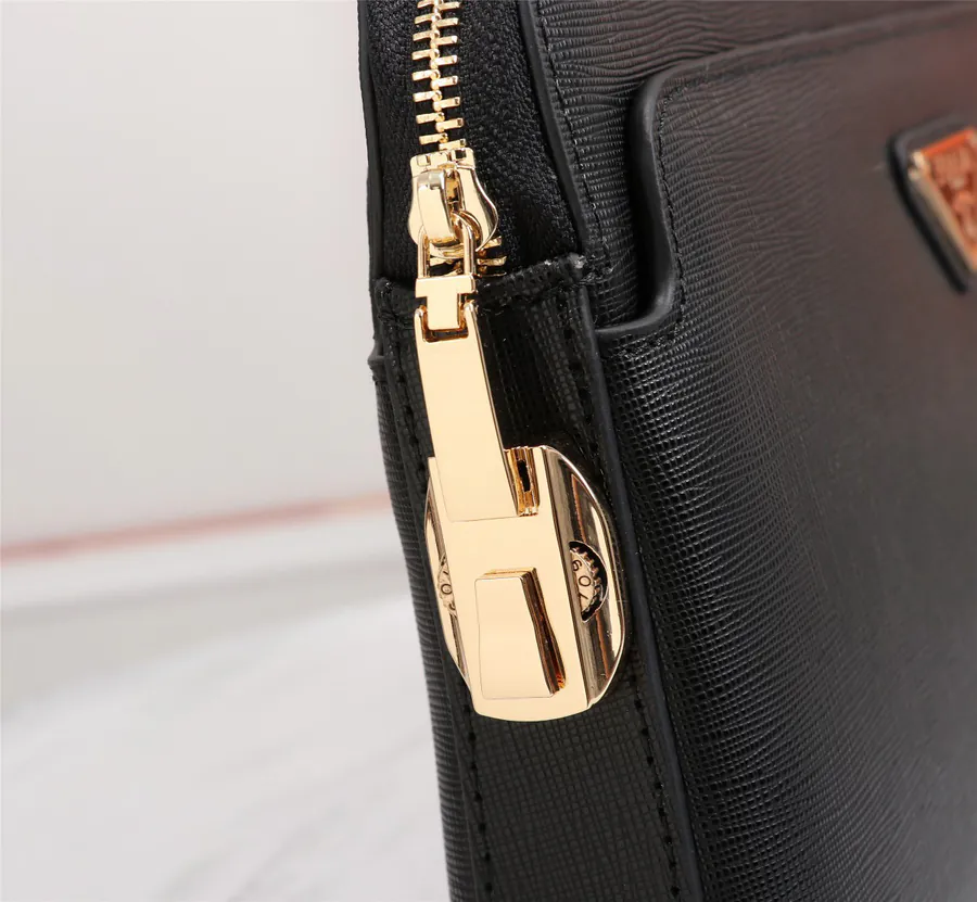 P Brand Men's Wallet