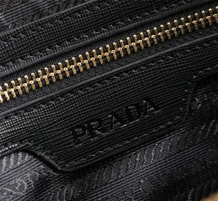 P Brand Men's Wallet