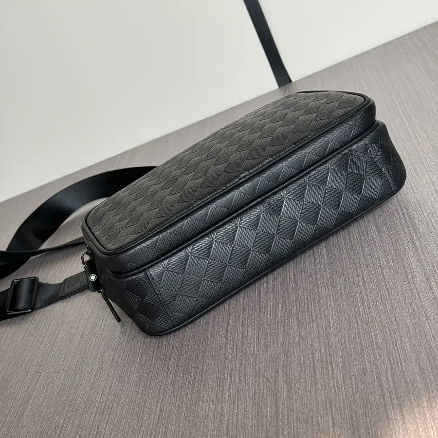 Montblanc Premium Bucket Bag Black, 8435 3