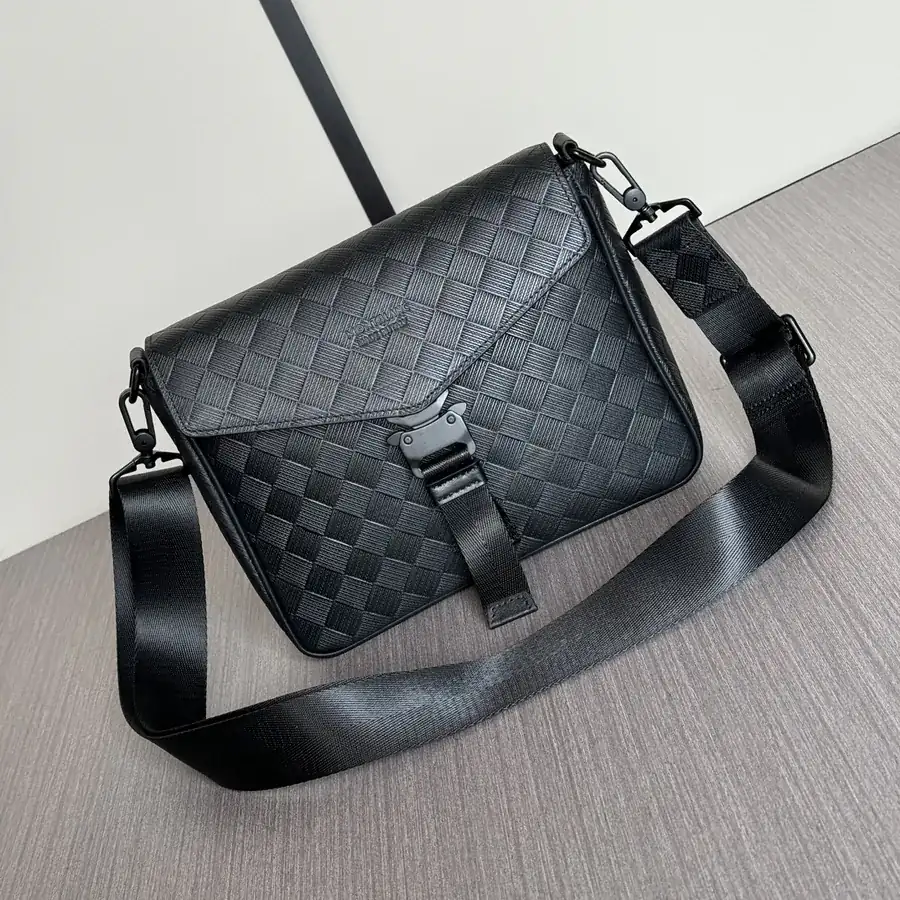 Montblanc 2023 New Trendy Crossbody Bag with Premium Italian Calfskin Texture