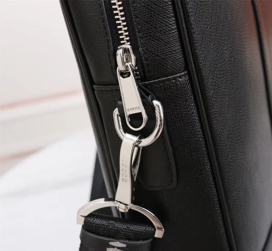 Gucci Premium Leather Briefcase 9800 1